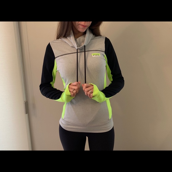 Clothing - Picture 2 of 2